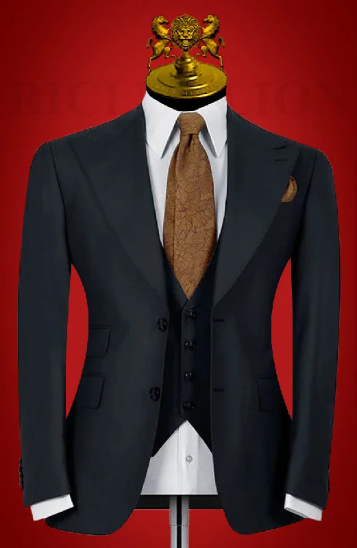 Men's Suits for Creative FieldsRoma Three Piece Suit