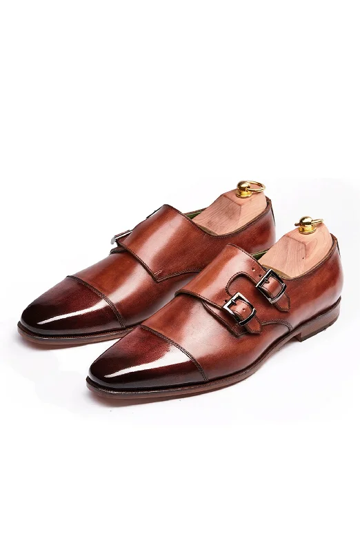 Fashionable Men's Smart Casual SuitsLazzerro Leather Shoes