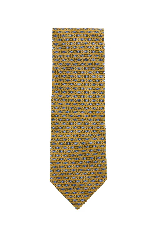 Men's Suits for Warm WeatherCesare Attolini Yellow Tie