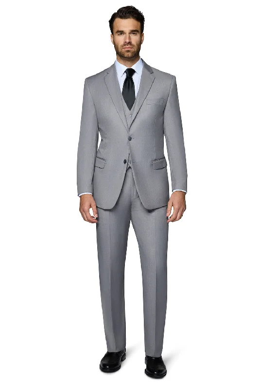 Men's Suits for Warm WeatherBerragamo Vested Solid Light Grey Modern Fit