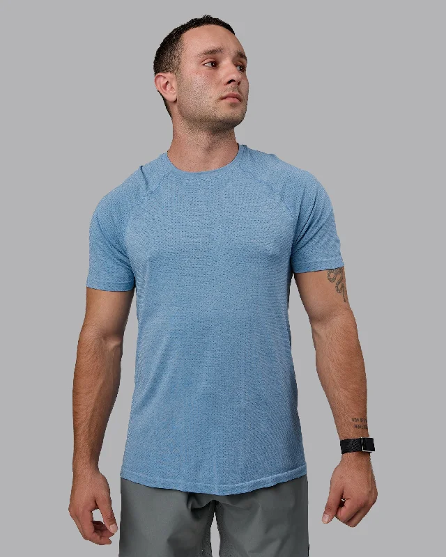 Men's Shirts with High NecksAeroFLX+ Seamless Tee - Elemental Blue/Ice Blue