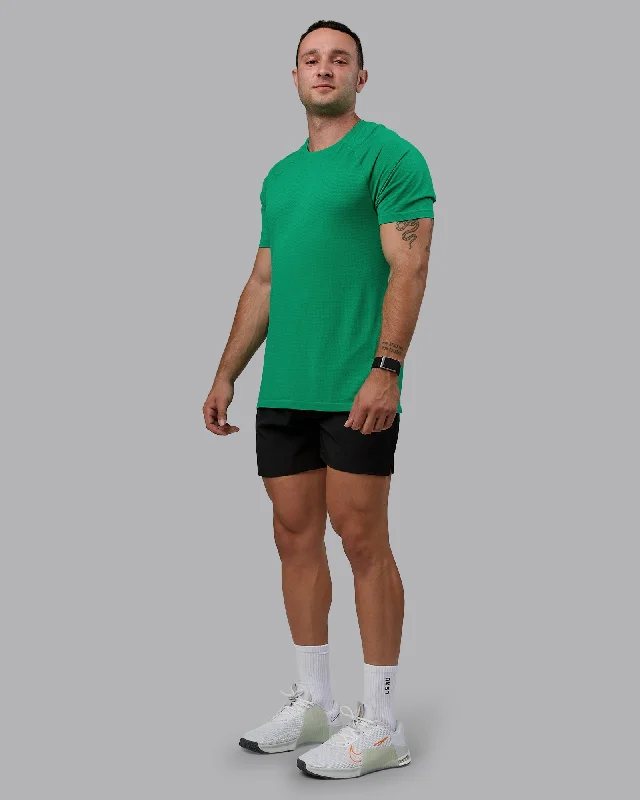 Men's Shirts with TiesAeroFLX+ Seamless Tee - Pepper Green/Impact Green