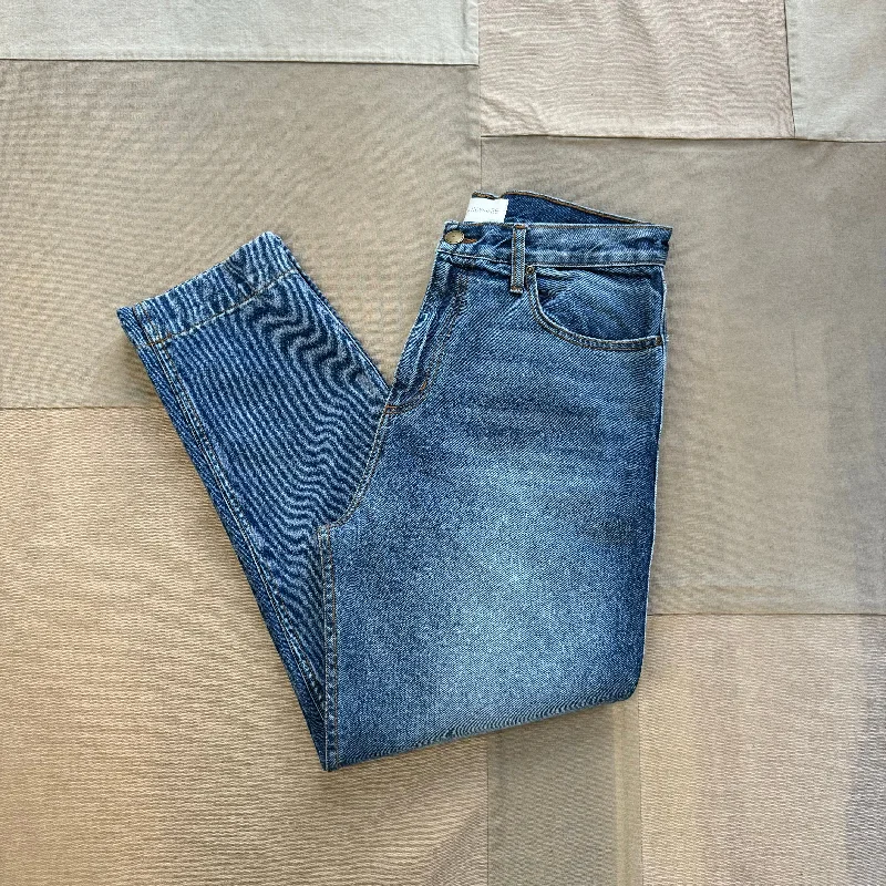 Men's Pants with Cargo PocketsMen's Pilon Japanese Denim Jean, Berlin Blue