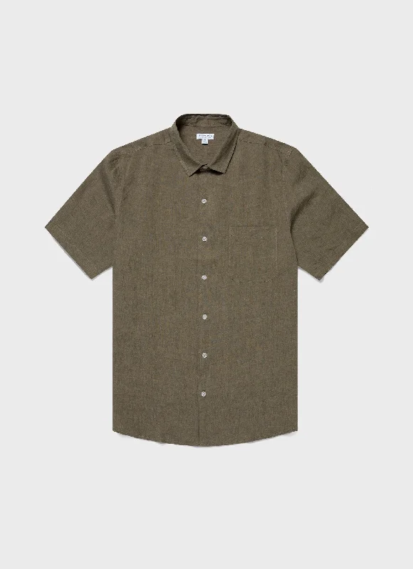 Men's Button-Down Collar Shirts for Staying PolishedMen's Short Sleeve Linen Shirt in Khaki