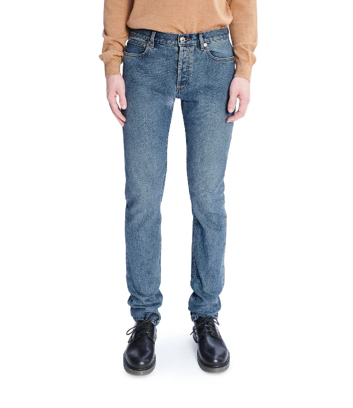 Modern Ripped and Distressed Men's JeansPetit Standard Jeans