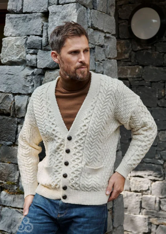 Men's Sweaters with ThumbholesAran V-Neck Cardigan | Natural