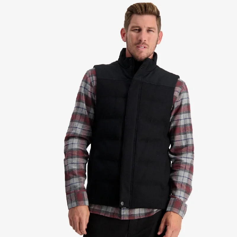 Men's Coats with Removable LiningsHakatere Insulated Vest - Black Tweed