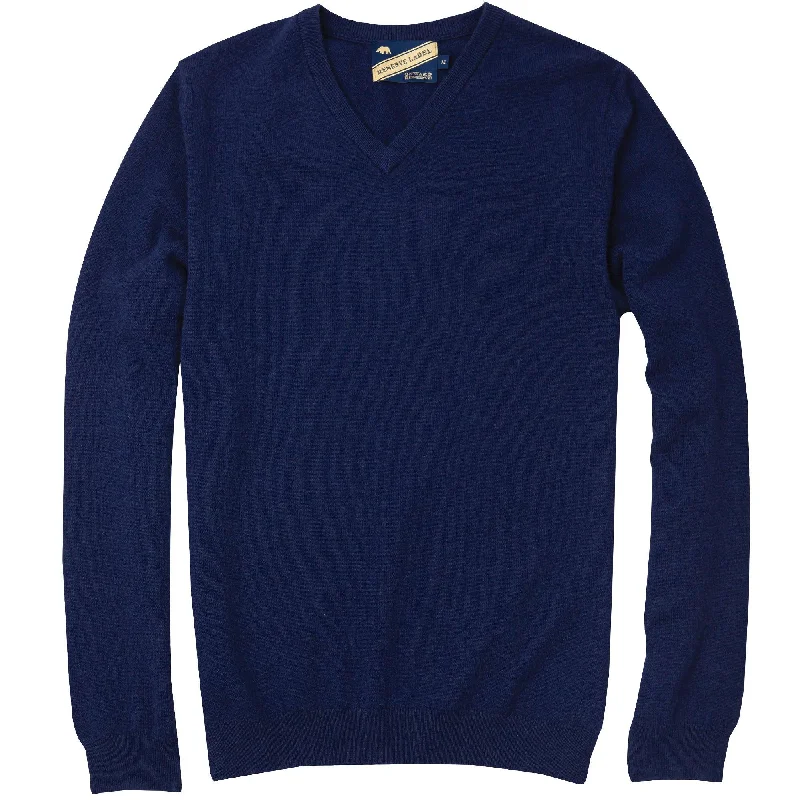 Versatile Men's Zip-Up SweatersJames Cashmere V-Neck Sweater