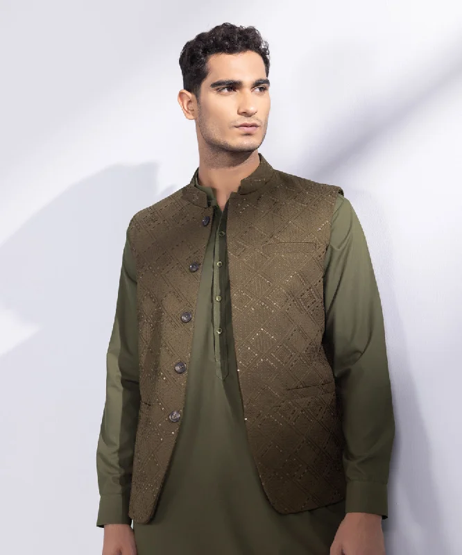 Men's Coats with Modern CutsEmbroidered Tropical Waistcoat