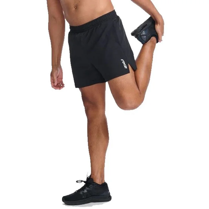 Men's Pants with Contrast Stitching2XU Mens Aspire 5-inch Short