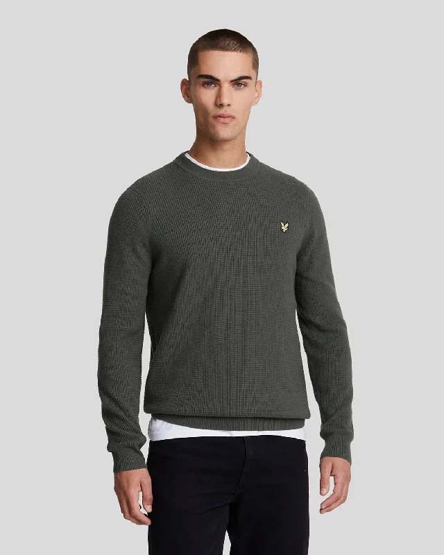 Versatile and Comfortable Men's SportswearGrid Knit Crew Neck Jumper