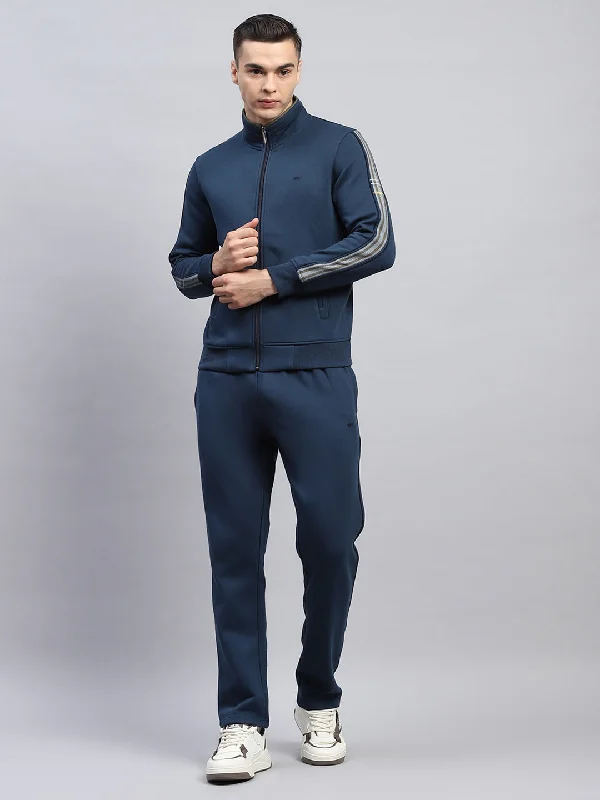 Gym-Ready Lightweight Men's SportswearMen Navy Blue Solid Mock Neck Full Sleeve Winter Tracksuit